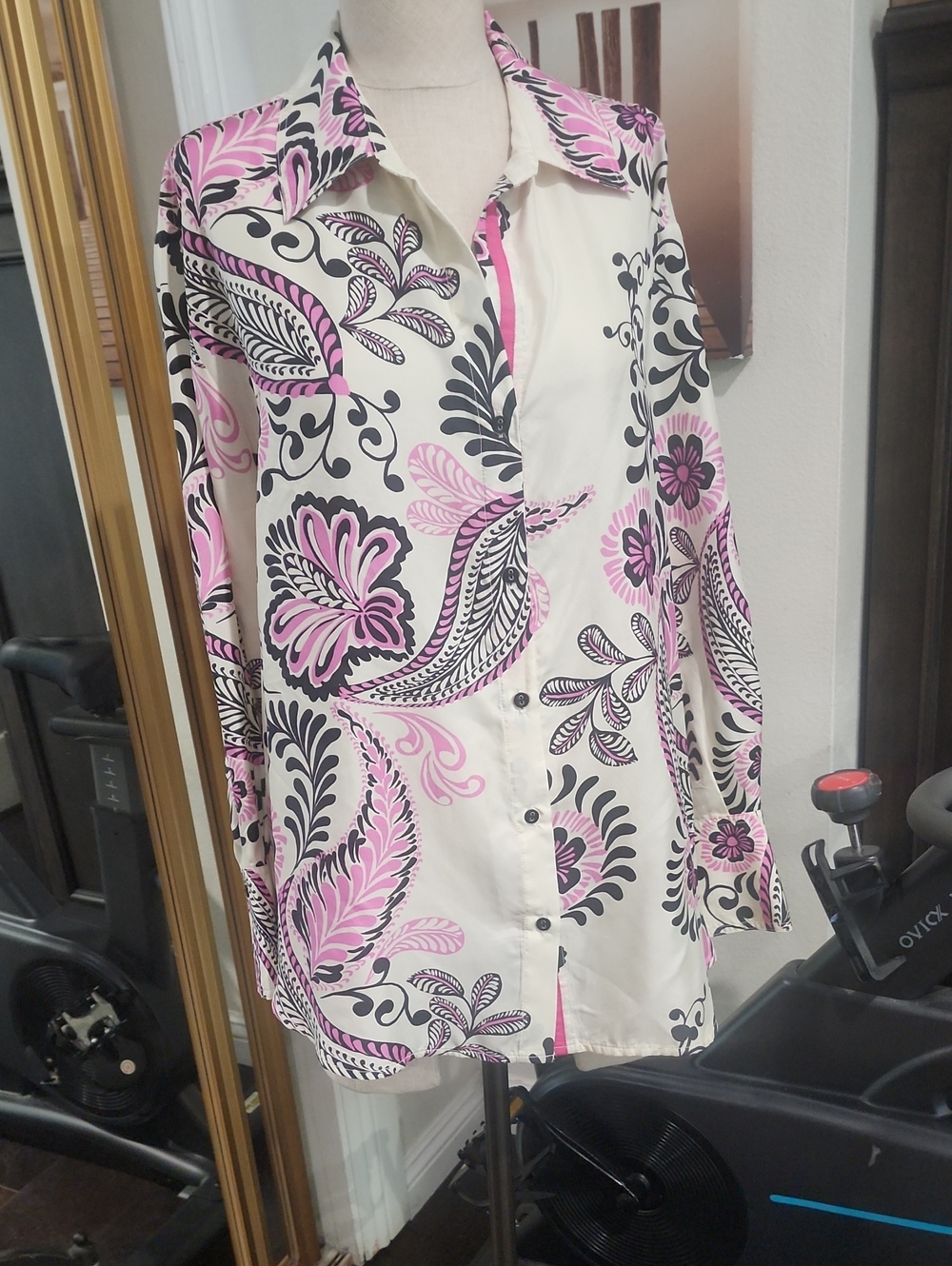 Nwt Johnny Was Silk Blouse Cream Pink & Black Floral Long-Sleeve